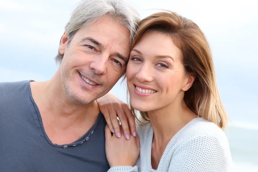 bioidentical-hormone-doctors-directory-mobile Happy healthy bioidentical hormone replacement therapy patients